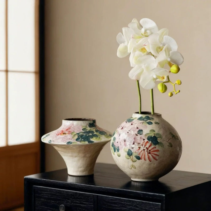 Retro Hand Painted Ceramic Vase New Chinese Style High End Art Decor for Home Hotel Homestay