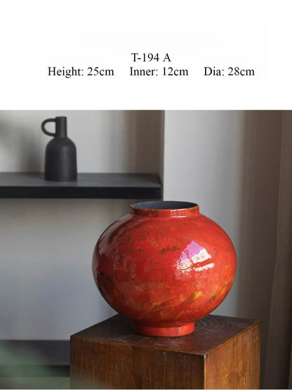 Red Chinese Ceramic Vase Retro National Style Dual-use Floral Vessel for Dried & Fresh Flower Table Decor