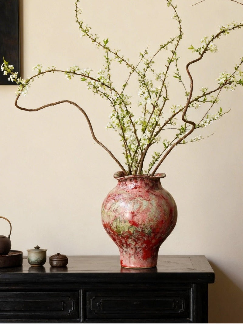 Red Hand Painted Chinese Ceramic Vase, Classical Tabletop Decor for Living & Dining Room
