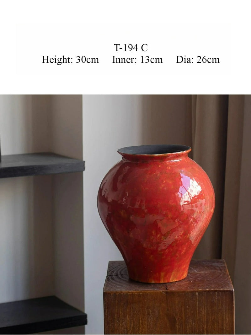 Red Chinese Ceramic Vase Retro National Style Dual-use Floral Vessel for Dried & Fresh Flower Table Decor