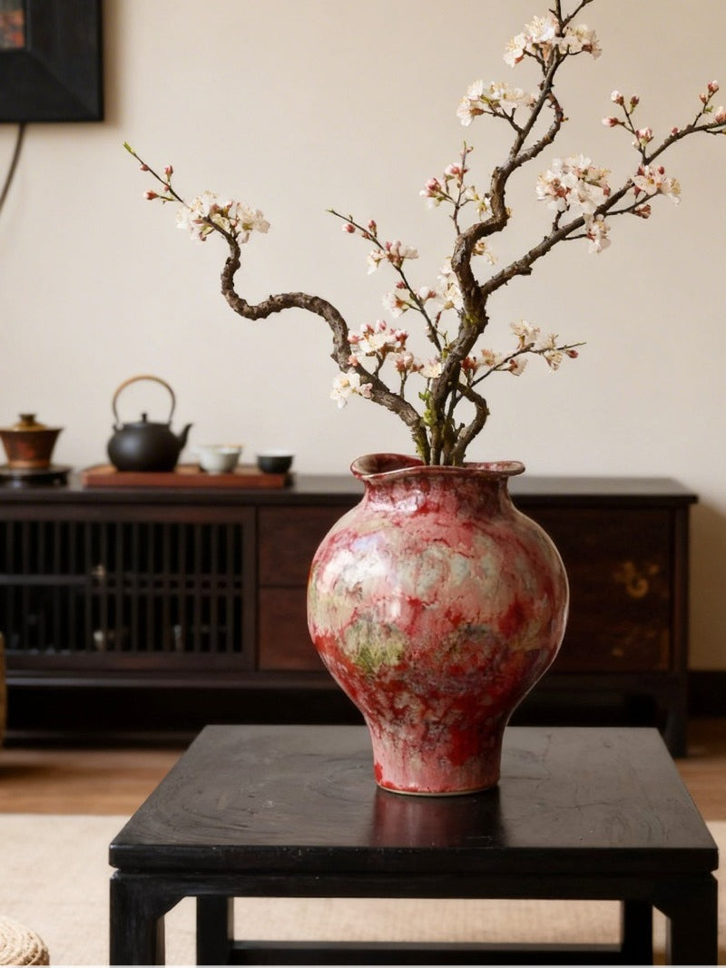Red Hand Painted Chinese Ceramic Vase, Classical Tabletop Decor for Living & Dining Room