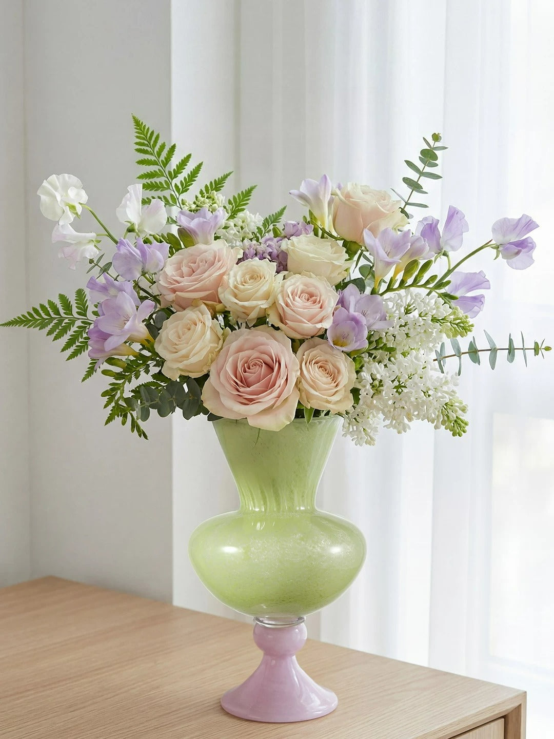 Modern French Tall Green Glass Vase Aesthetic Flower Arrangement Ornament for Living Room Home Table Decor