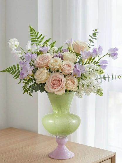 Modern French Tall Green Glass Vase Aesthetic Flower Arrangement Ornament for Living Room Home Table Decor