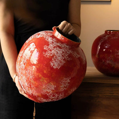 Red Chinese Ceramic Vase Retro National Style Dual-use Floral Vessel for Dried & Fresh Flower Table Decor