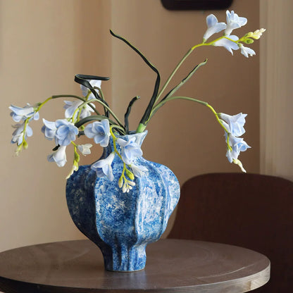 Chinese Retro Ceramic Moon Vase for Living Room Decor