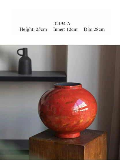 Red Chinese Ceramic Vase Retro National Style Dual-use Floral Vessel for Dried & Fresh Flower Table Decor