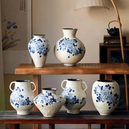 New Chinese Style Blue and White Wisteria Countertop Vase Retro Ceramic Decor