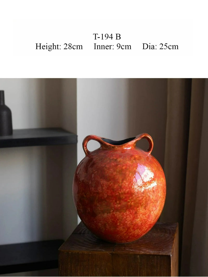 Red Chinese Ceramic Vase Retro National Style Dual-use Floral Vessel for Dried & Fresh Flower Table Decor