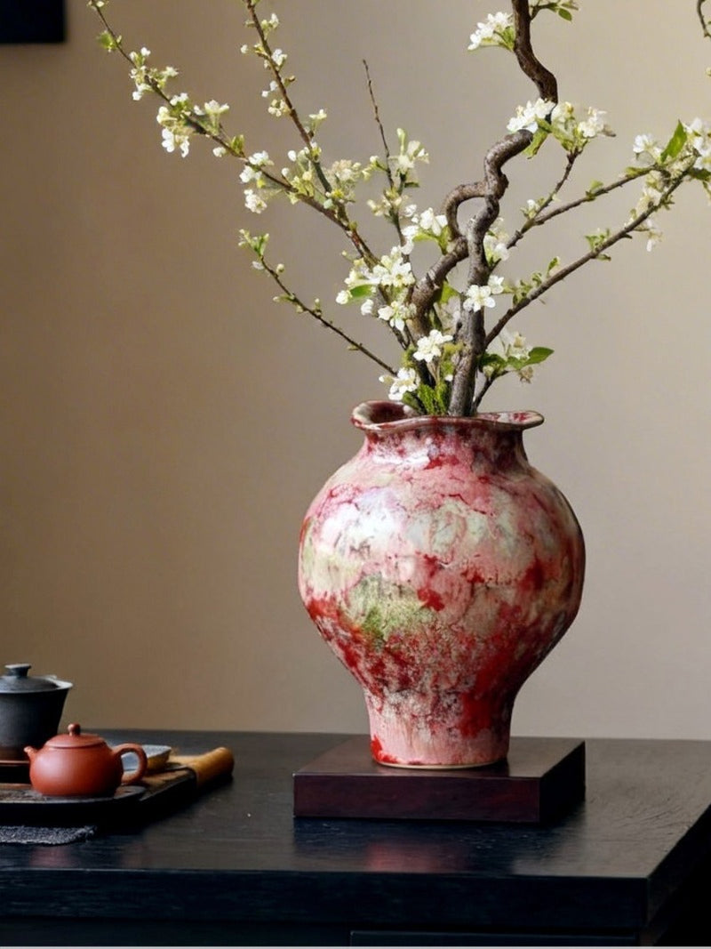 Red Hand Painted Chinese Ceramic Vase, Classical Tabletop Decor for Living & Dining Room