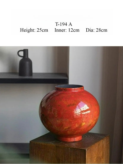 Red Chinese Ceramic Vase Retro National Style Dual-use Floral Vessel for Dried & Fresh Flower Table Decor