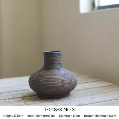 Chinese Wabi Sabi Retro Black Rough Ceramic Vase Tabletop Art Flower Vase for Dining Room Homestay Decor